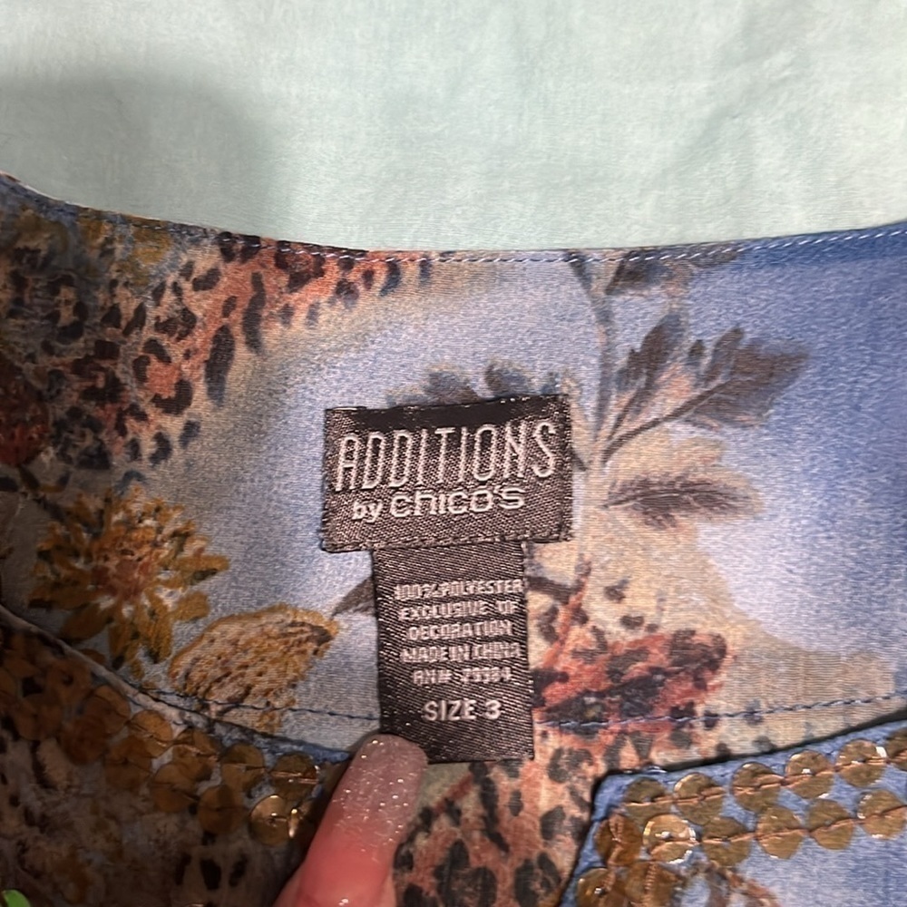 CHICO'S BLOUSE (229T)Posh Show $5.00 - Picture 5 of 7